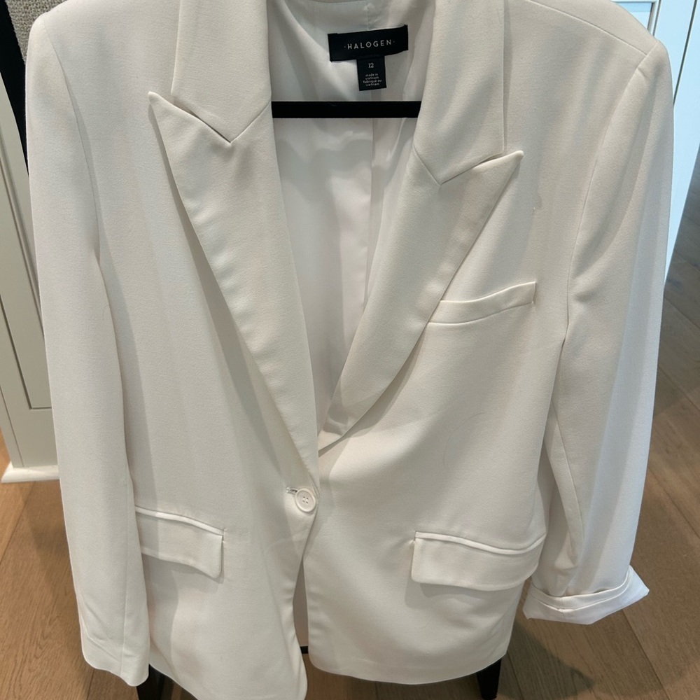 Halogen Classic White Jacket